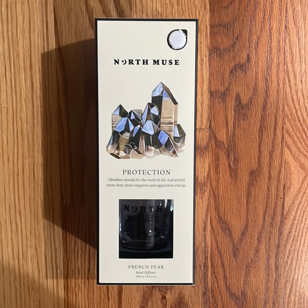 North Muse Luminious Crystal Magic Reed Diffuser “Protection” French Pear